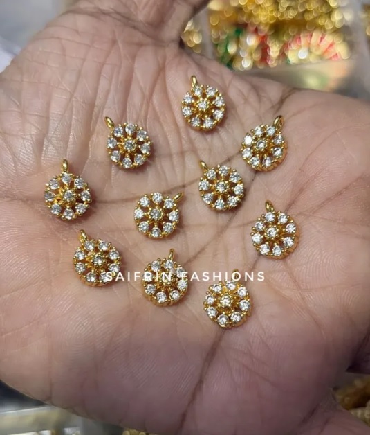 ad-flower-pendant-d4