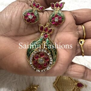 Earning Pendant Combo Set (Design 2)