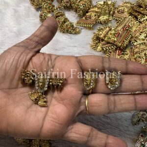 Perumal Pendant Earring Combo Set (Design 2)